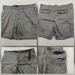 The Foundry Supply Co Flex Cargo Shorts Size 46 Grey Stretch Cotton EUC